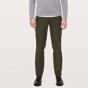 lululemon athletica ABC Pant Classic Altered Length 28” Warpstreme Size 30